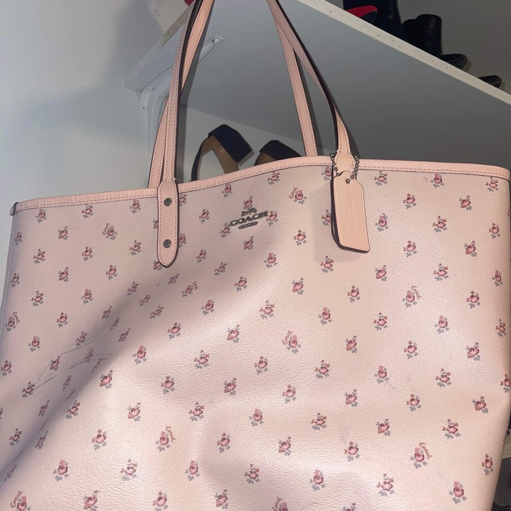 Pink coach tote bag